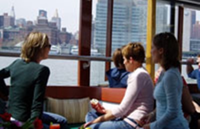 Yacht Manhattan - girls brunch